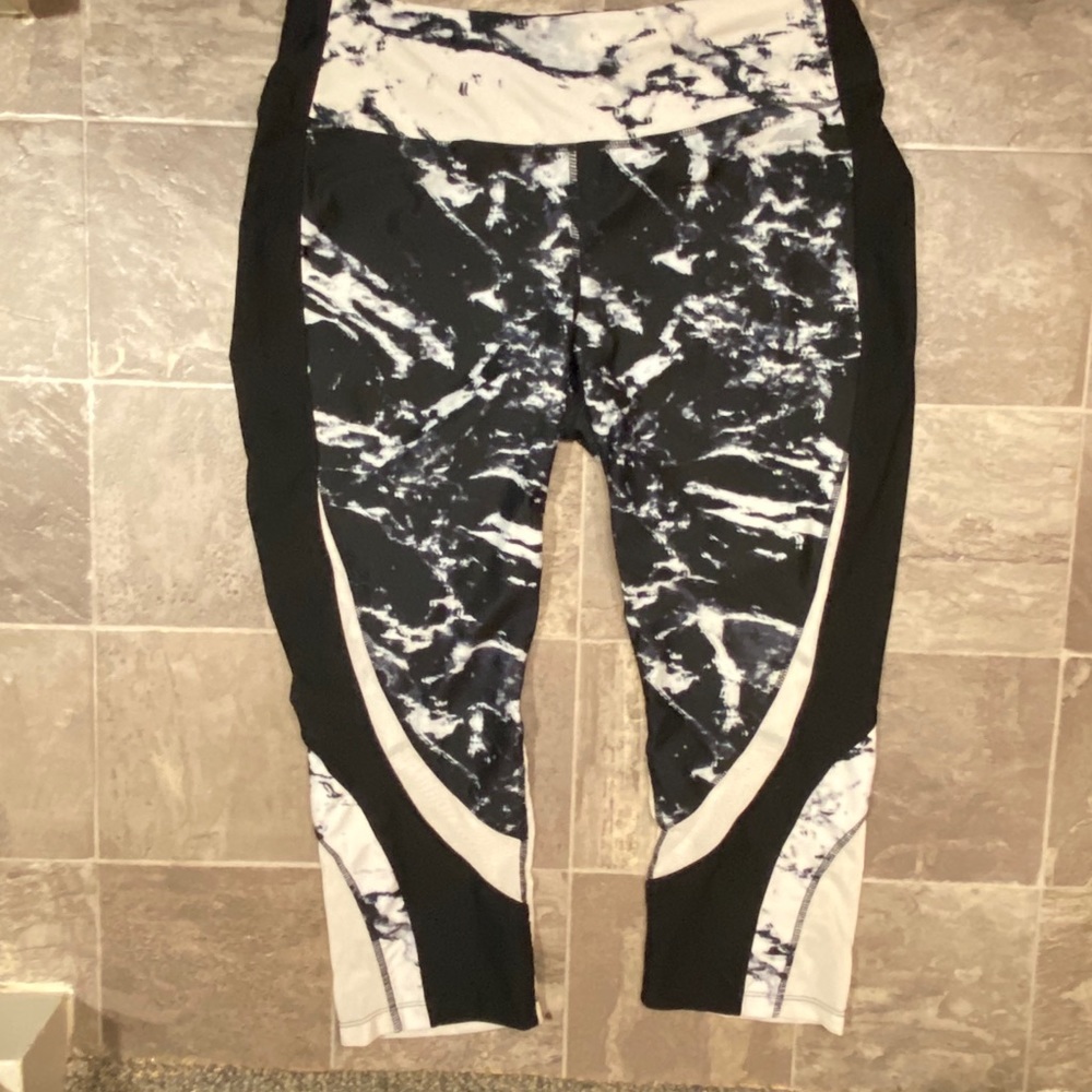 Marble Workout Leggings